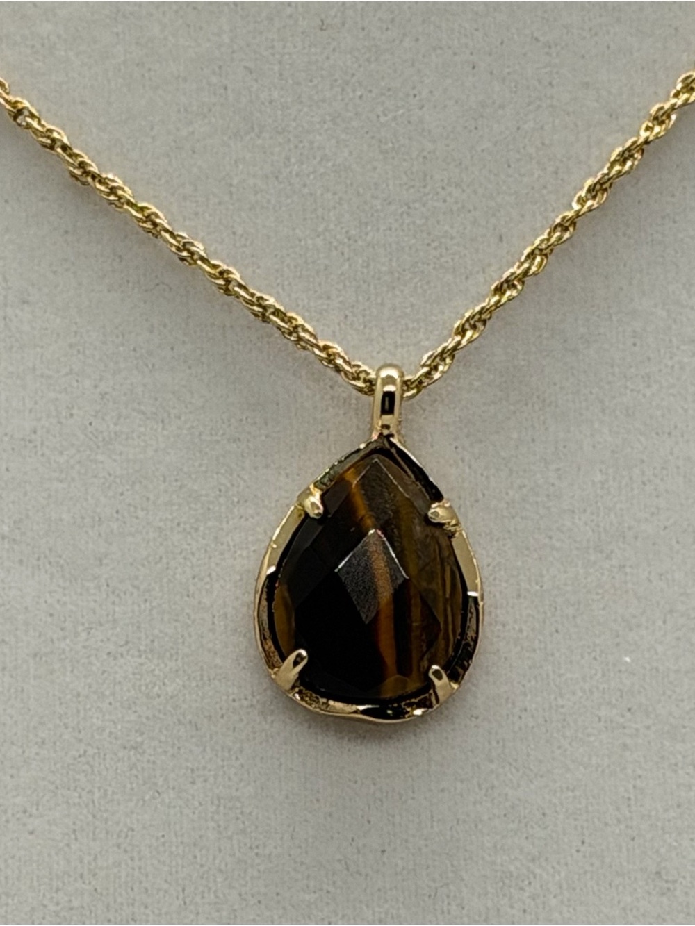 Rare Kendra Scott Tiger Eye Kiri